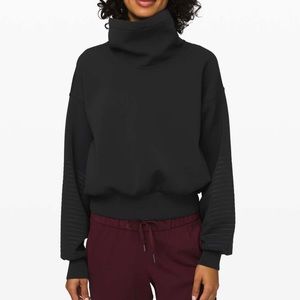 Lululemon “Full Flourish Pullover”